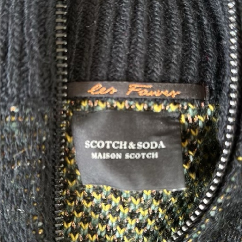Scotch and Soda Women’s Sweater - Picture 3 of 6